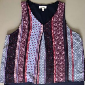 Monteau Los Angels Geometrical Patchwork Print V Neck Sleeveless Swing Blouse